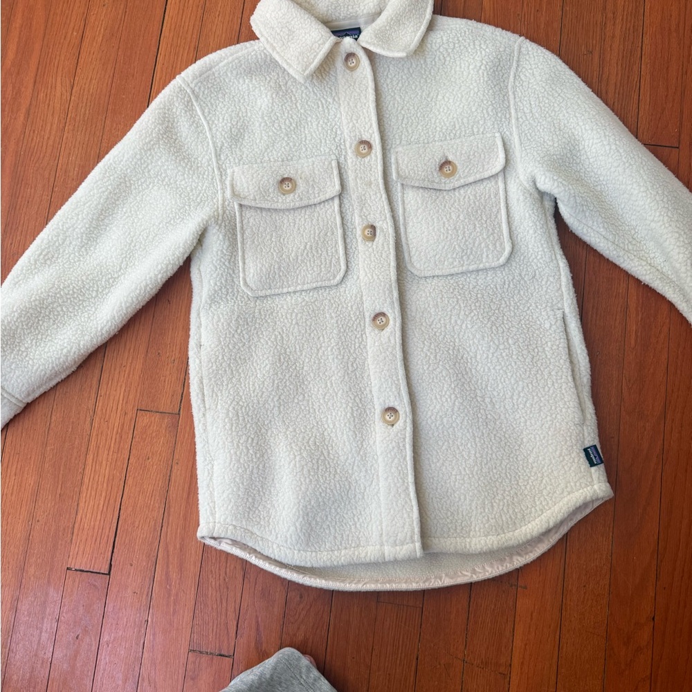Cream Sherpa Button-Up Shacket - Picture 3 of 6